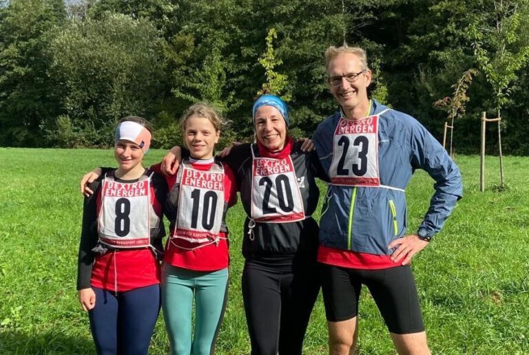 Norddeutsche Meisterschaft Wildwasserabfahrt auf der Schwartau – Titel für Mira Gondesen